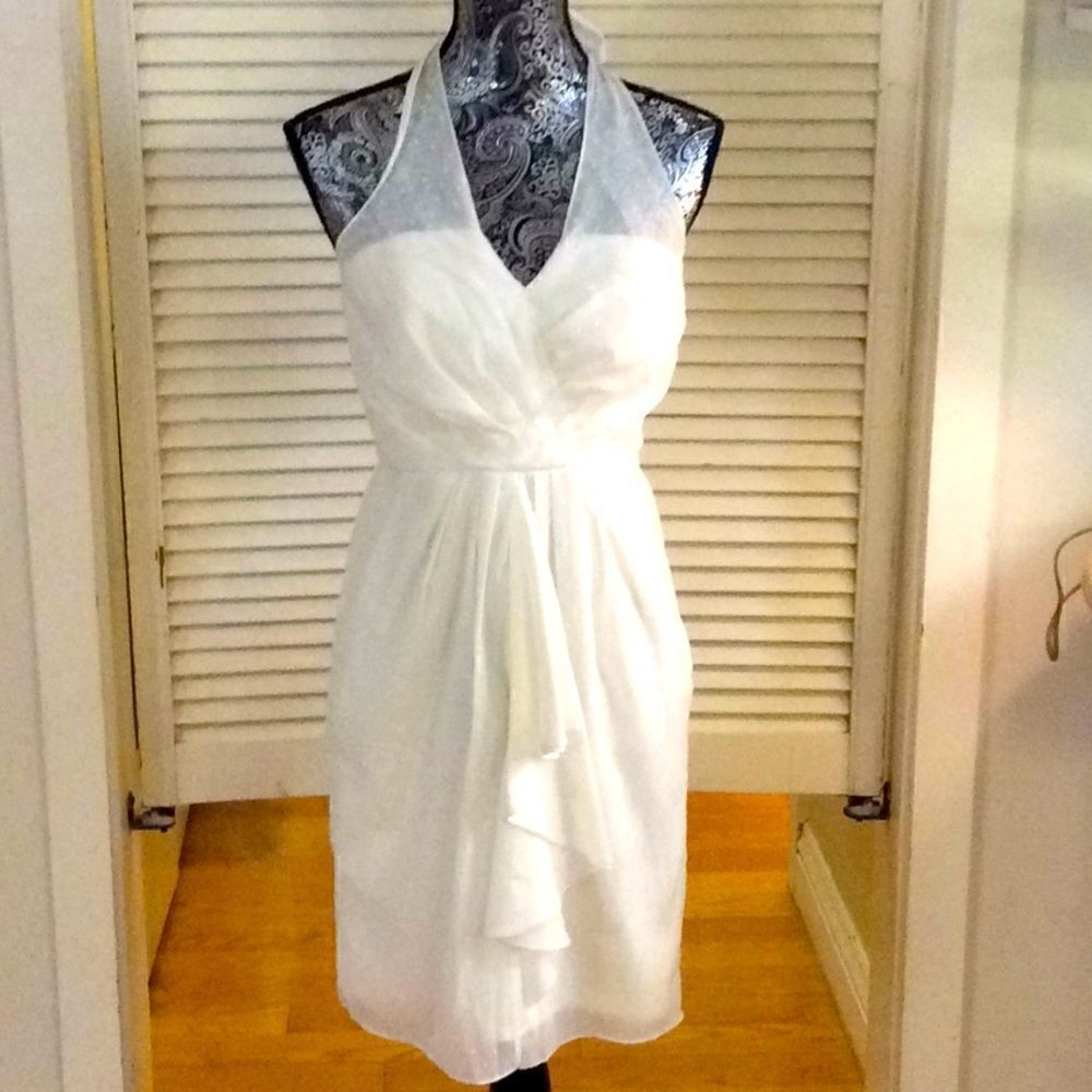 Vince’s Marilyn Monroe Halter Dress in Summer White with Ruffle flare Bust pads!